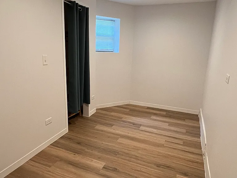 6354 N Paulina St #BASEMENT — Photo 6