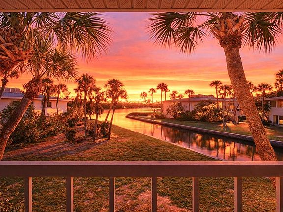 3rd image of 6750 GULF OF MEXICO DRIVE #152