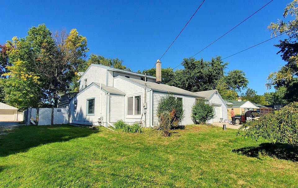 1st image of 11255 W Mayers DRIVE