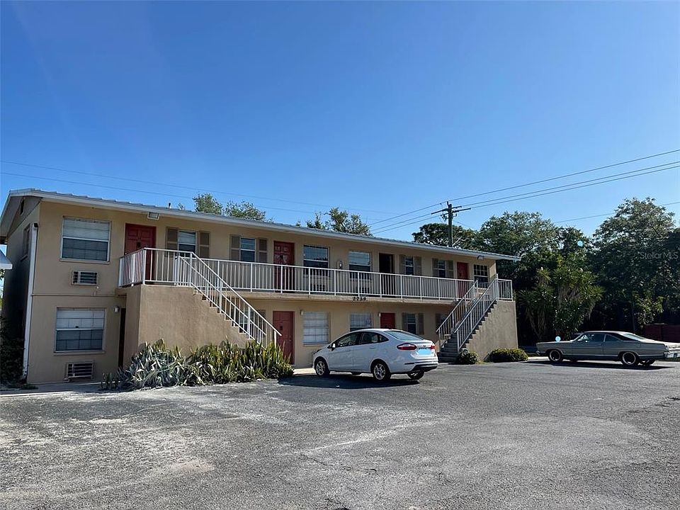 1st image of 2739 Nassau St APT 4