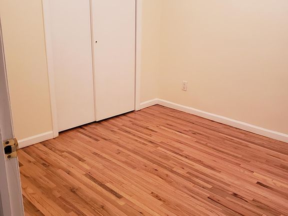 5th image of 1734 E 13th St #2