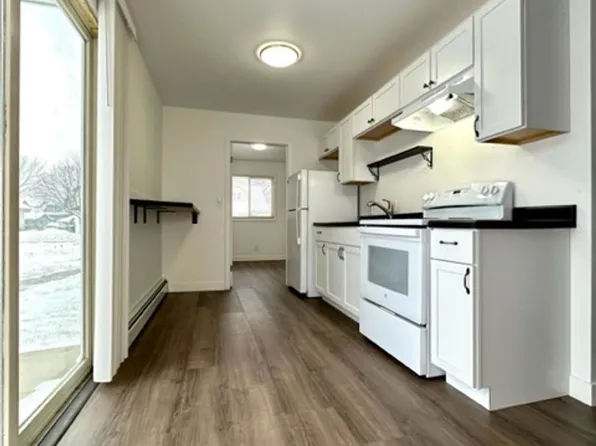 118 W Prairie St, 118 W Prairie St #3, Shawano, WI 54166