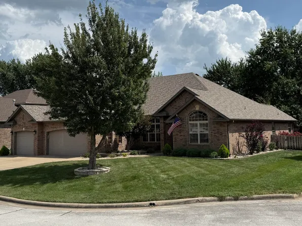 1008 W Glacier Court, Nixa, MO 65714