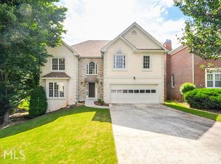 824 Mountain View Run, Stone Mountain, GA 30087
