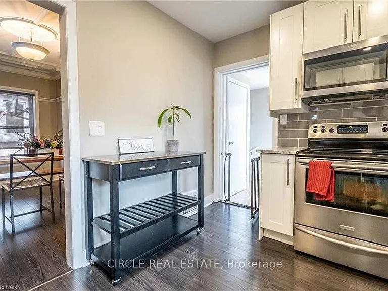 4 Chelsea St — Photo 4