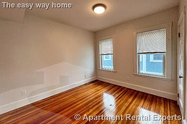 17 Ashland St #3 — Photo 5