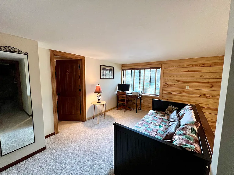 544 Cobb Cir — Photo 17