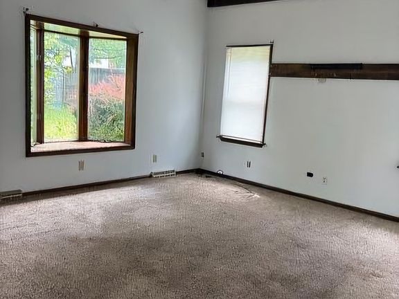 4th image of 753 Orlo Ln