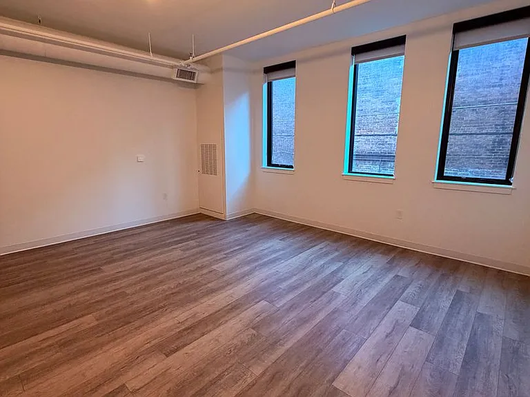 1709 FIFTH AVE — Photo 62