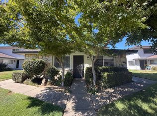 8951 El Mirador Dr APT 1, Elk Grove, CA 95624