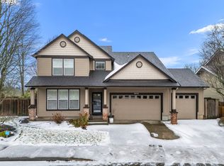 16112 SW Hazeltine Ln, Tigard, OR 97224
