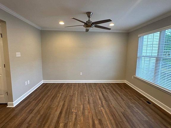 3rd image of 6026 Trotter Rd