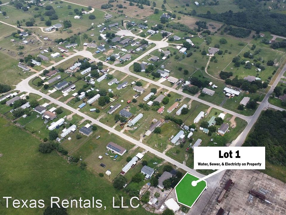 2nd image of 4800 N Navarro St #100