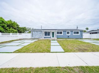 9251 Neptune Dr, Cutler Bay, FL 33189