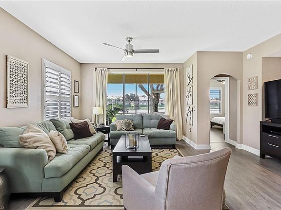 2nd image of 6770 Huntington Lakes Cir APT 101