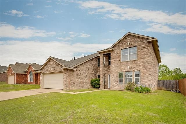 1st image of 7019 Lake Jackson Dr