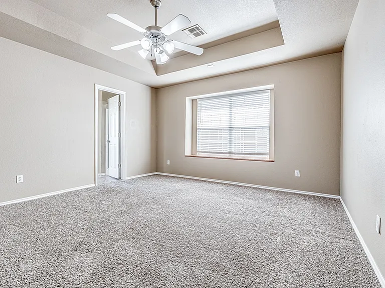 1104 Westridge Dr — Photo 20