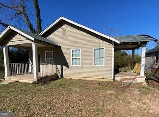 209 W Tinsley St, Griffin, GA 30223