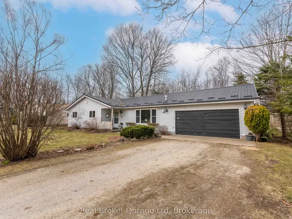 14 Mapleport Cres, South Bruce Peninsula, ON N0H 2G0