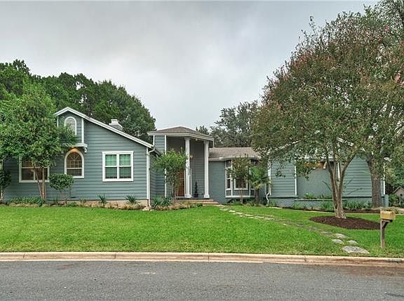 2nd image of 5408 S Scout Island Cir