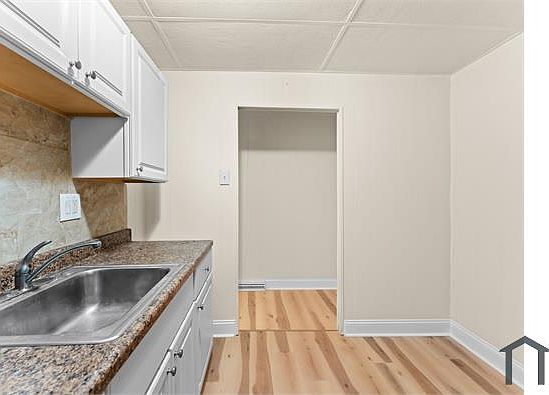 5th image of 4514 Old York Rd #2
