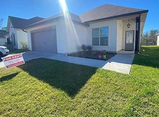 125 Lake Breeze Dr, Baton Rouge, LA 70820