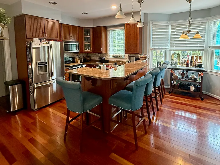 2805 Erics Ct — Photo 8