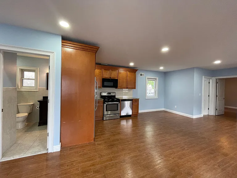 41 Mercer St #1 — Photo 5