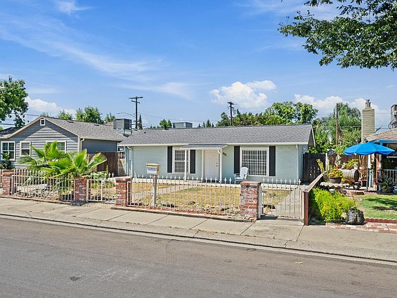 2nd image of 705 Badgley Dr