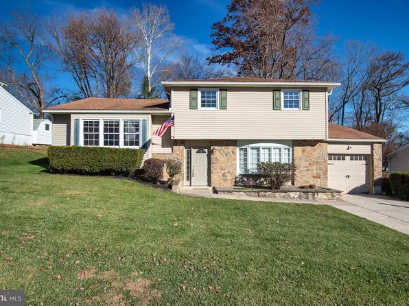 39 Sturbridge Dr, Wilmington, DE 19810