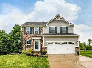 1417 Glenwood Ct, Amelia, OH 45102