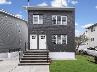 160-15 118th Rd #1S, Jamaica, NY 11434