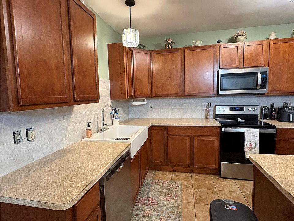 421 Brown St, photo 14