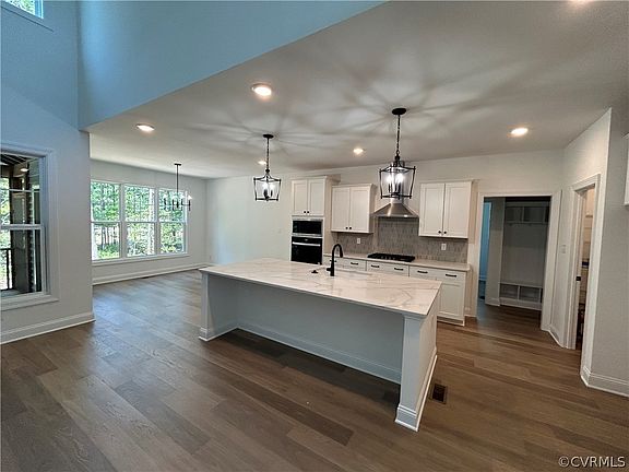 4th image of 13813 Denleigh Ct