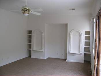 5th image of 5447 Lost Ln