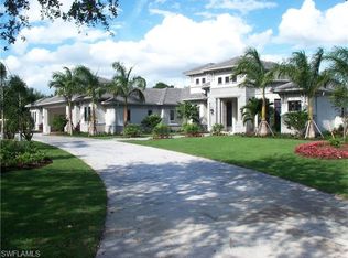 28991 Somers Dr, Naples, FL 34119