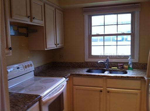 1st image of 346 Georgetown Dr