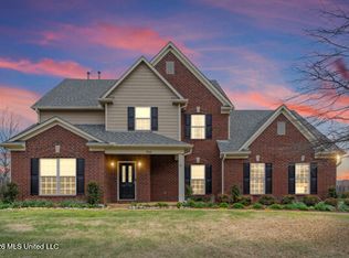 1808 Marcia Louise Dr, Southaven, MS 38672