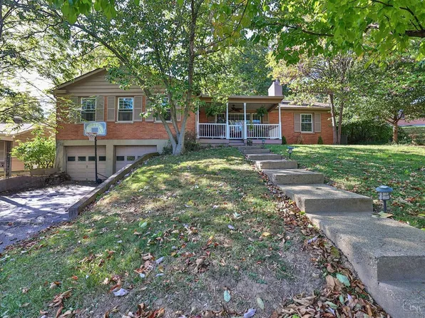 7329 Commonwealth Dr, Cincinnati, OH 45224