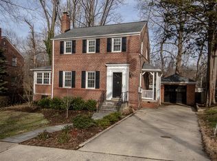 1037 N Larrimore St, Arlington, VA 22205