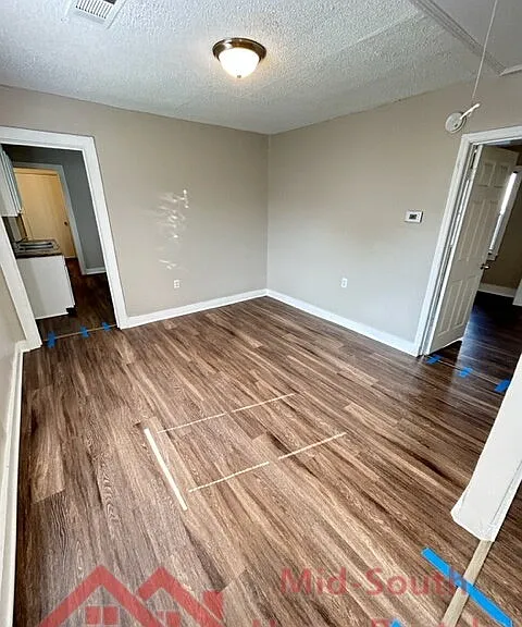 253 Silverage Ave — Photo 3