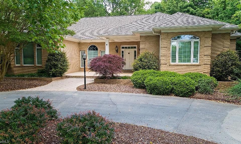 1st image of 1102 Chelsey Ct