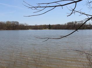 Teel Ave NE, Atwater, OH 44201