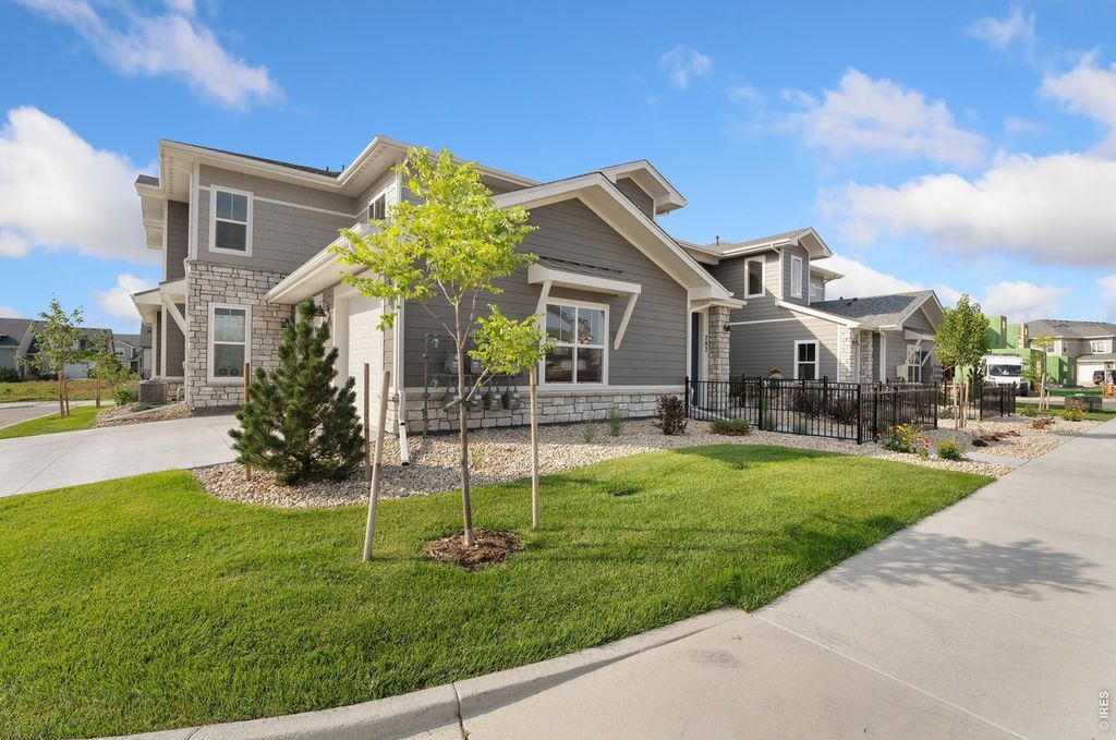 4160 South Park Dr #202