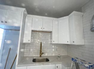 52 E 19th St FLOOR 1, Paterson, NJ 07524