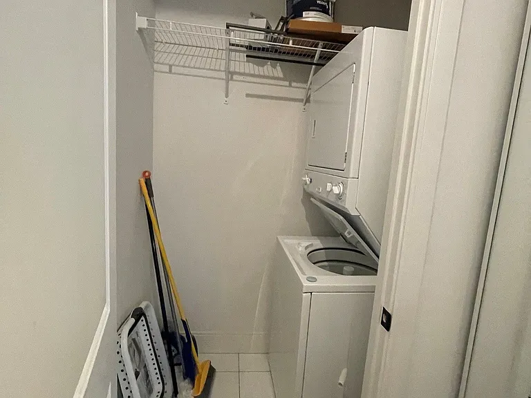 21 Balmuto St #1004 — Photo 12