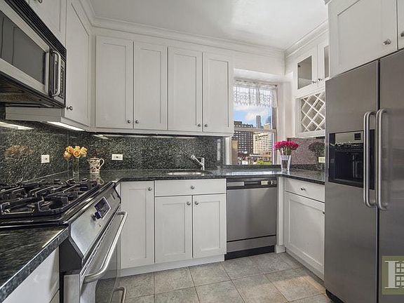 3rd image of 251 E 32nd St #9J