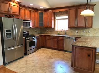 1050 Rhinelander Ave #2, Bronx, NY 10461