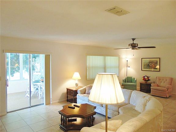 4th image of 282 W Casurina Pl