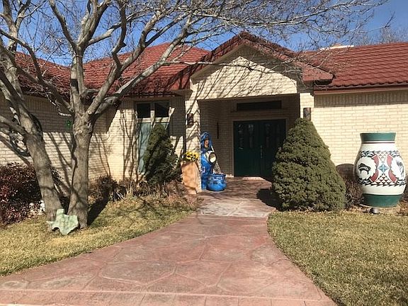 3rd image of 2104 Plains Ave